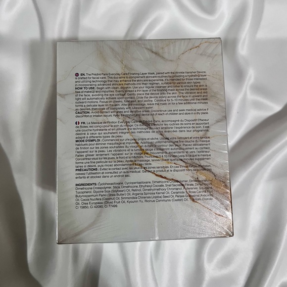 PREDIRE PARIS Mask with Wrinkle Vanisher Device | 3-In-1 with LED Treatment - Picture 5 of 7